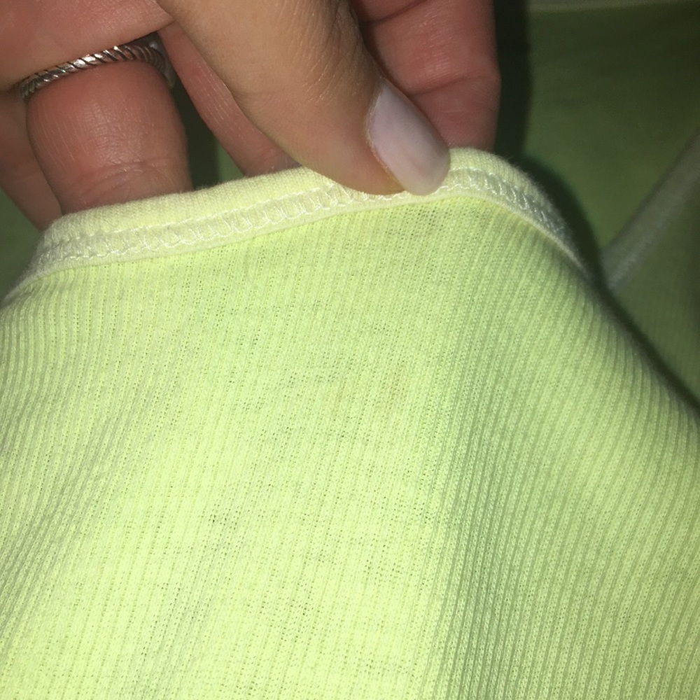 Tank top - Picture 2 of 4